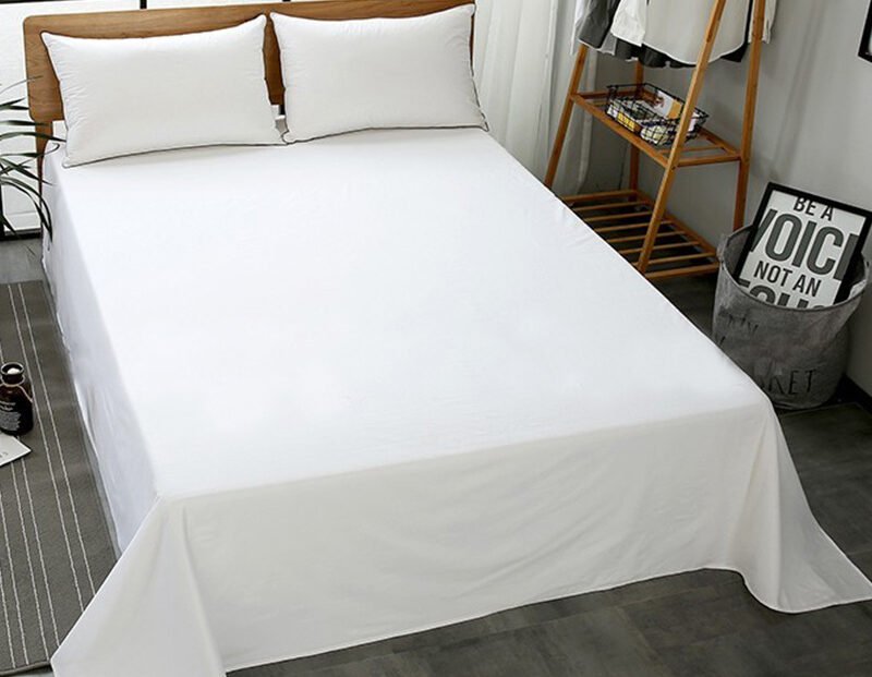 Plain-white-hotel-linen-bed-sheets-1